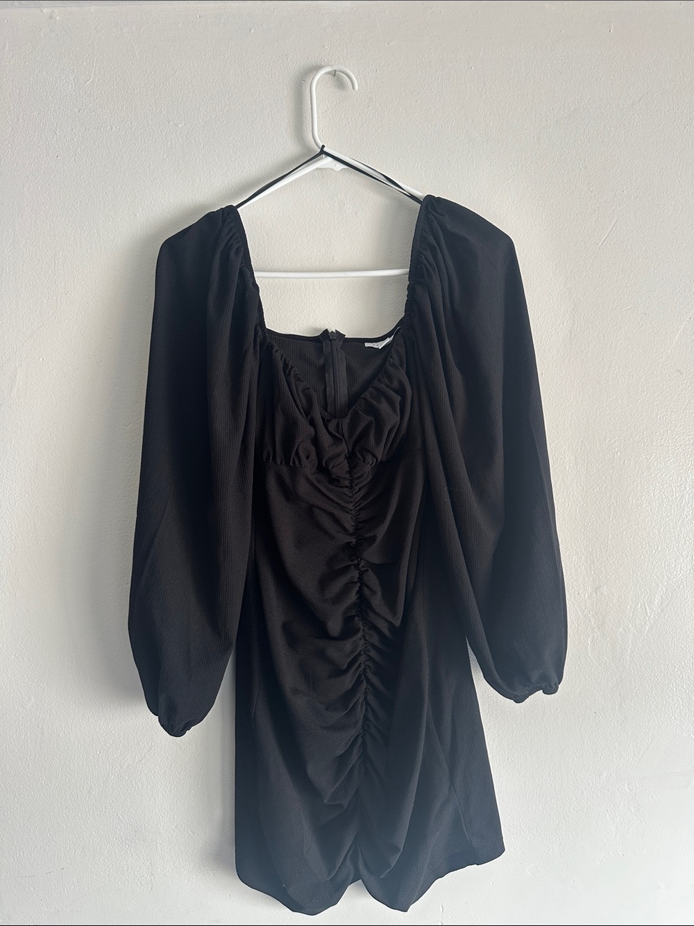 Topshop Black Long-Sleeve Ruched Mini Dress